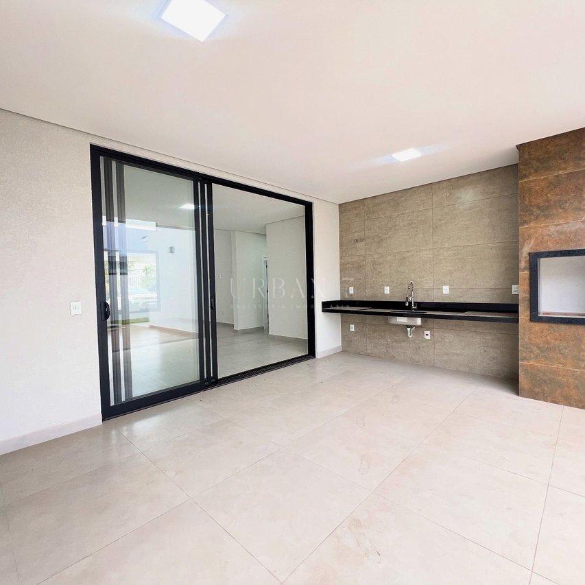 Casa com 3 dormit&oacute;rios &agrave; venda,240m&sup2; - Alphaville Nova Esplanada III - Votorantim - SP Alameda Nova Zelândia Votorantim - 