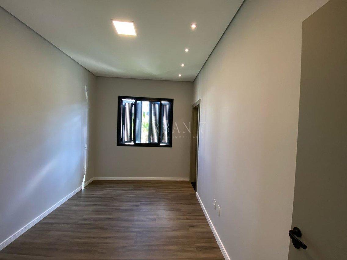 Casa com 3 dormitórios à venda;110m²- Condomínio Horto Florestal Villagio -Sorocaba-SP Rua Selma Aparecida Said Sorocaba - 