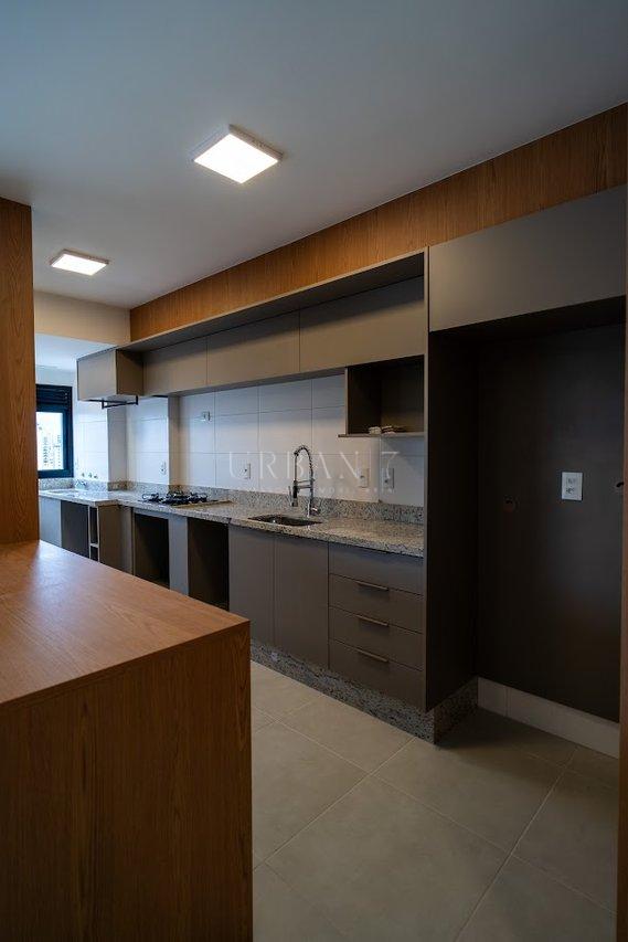 Apartamento com 3 dormitórios à venda,107m² - Condomínio Edifício Épico - Sorocaba - SP Rua Gustavo Magalhães Sorocaba - 