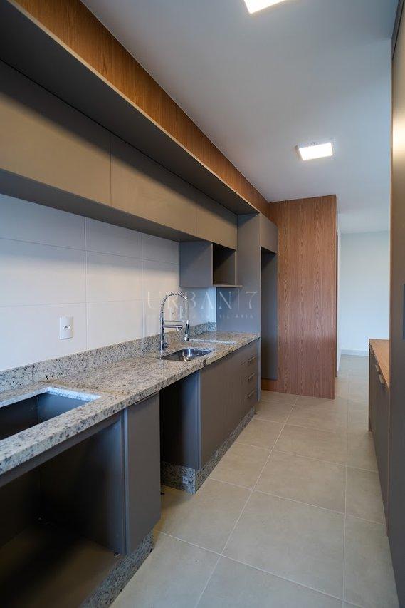 Apartamento com 3 dormitórios à venda,107m² - Condomínio Edifício Épico - Sorocaba - SP Rua Gustavo Magalhães Sorocaba - 