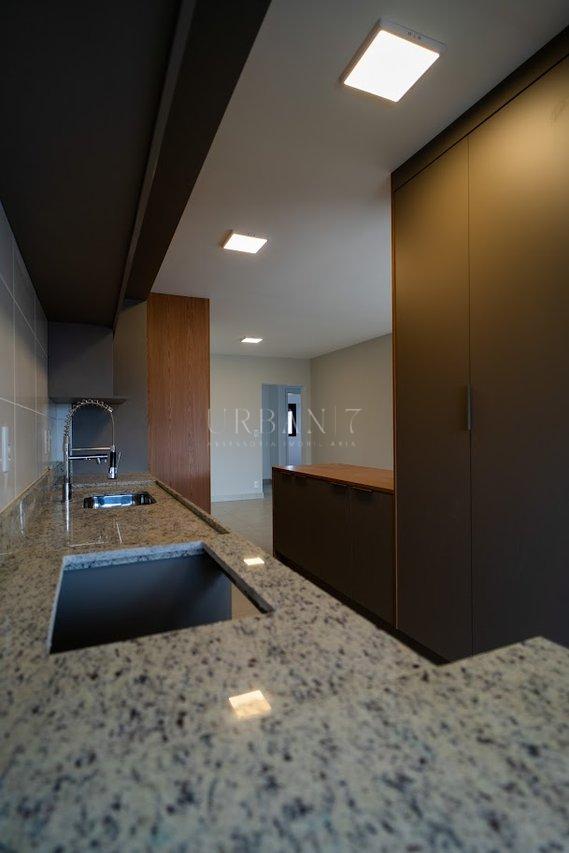 Apartamento com 3 dormitórios à venda,107m² - Condomínio Edifício Épico - Sorocaba - SP Rua Gustavo Magalhães Sorocaba - 