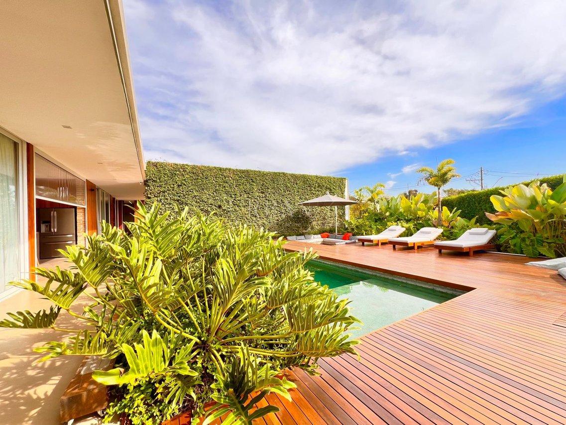 Casa com 3 dormitórios à venda,448 m² - Condomínio Lago Azul Golfe Clube - Araçoiaba -SP Rodovia Raposo Tavares Araçoiaba da Serra - 