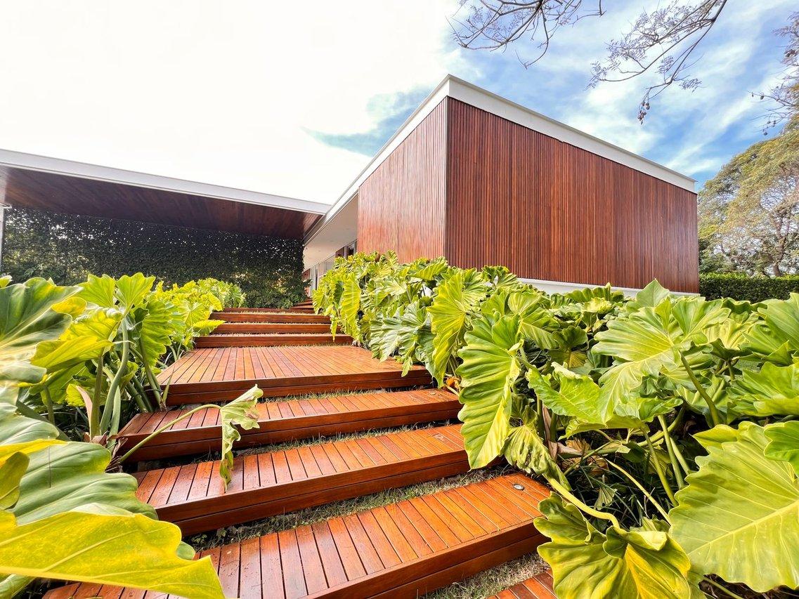 Casa com 3 dormitórios à venda,448 m² - Condomínio Lago Azul Golfe Clube - Araçoiaba -SP Rodovia Raposo Tavares Araçoiaba da Serra - 
