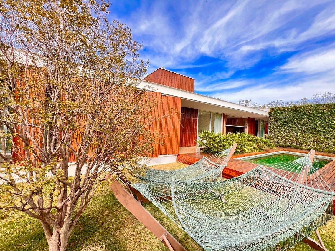 Casa com 3 dormitórios à venda,448 m² - Condomínio Lago Azul Golfe Clube - Araçoiaba -SP Rodovia Raposo Tavares Araçoiaba da Serra - 