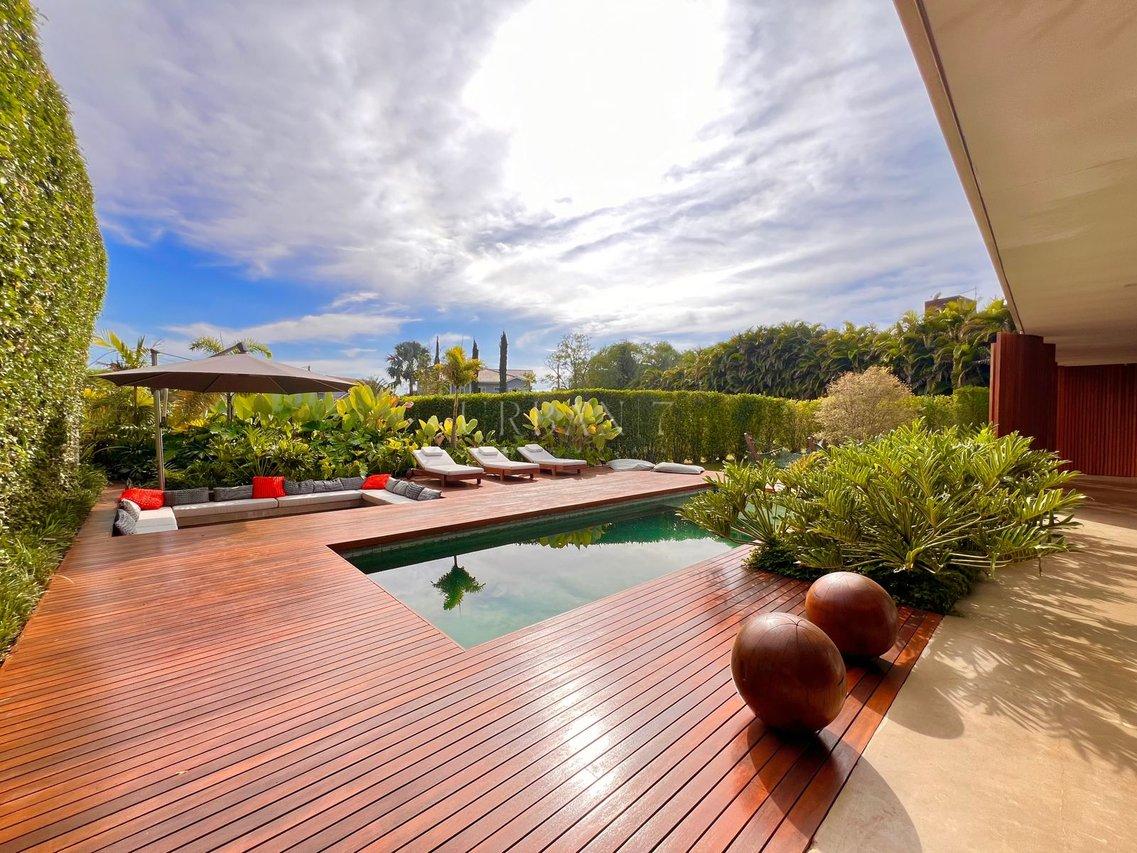 Casa com 3 dormitórios à venda,448 m² - Condomínio Lago Azul Golfe Clube - Araçoiaba -SP Rodovia Raposo Tavares Araçoiaba da Serra - 