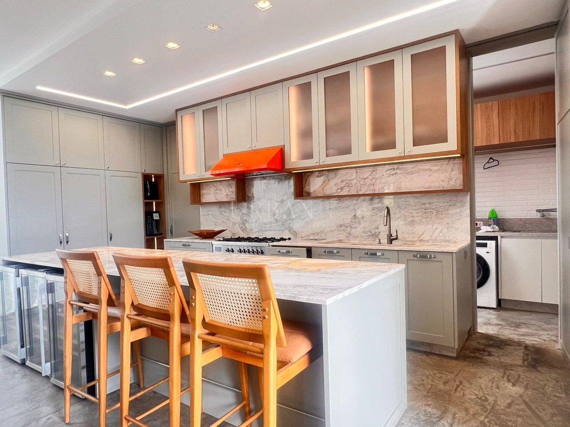 Casa com 3 dormitórios à venda,448 m² - Condomínio Lago Azul Golfe Clube - Araçoiaba -SP Rodovia Raposo Tavares Araçoiaba da Serra - 