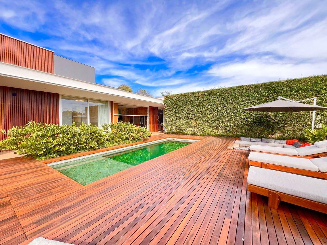 Casa com 3 dormitórios à venda,448 m² - Condomínio Lago Azul Golfe Clube - Araçoiaba -SP Rodovia Raposo Tavares Araçoiaba da Serra - 