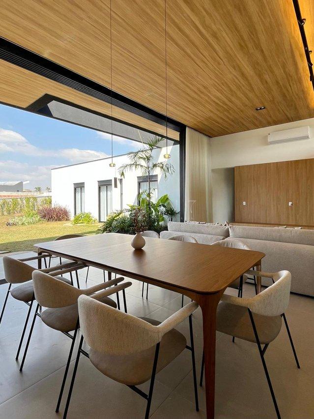 Casa com 3 dormitórios à venda,233 m² - Condomínio Village Ipanema II - Araçoiaba - SP Av: Francisco de Assis Chateaubriand Araçoiaba da Serra - 