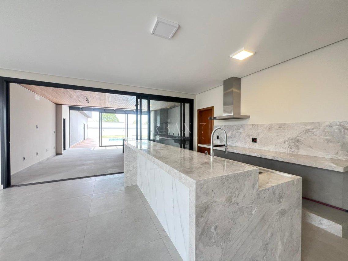 Casa com 4 dormitórios à venda,528 m² - Condomínio Saint Patrick - Sorocaba - SP Avenida Cannes Sorocaba - 