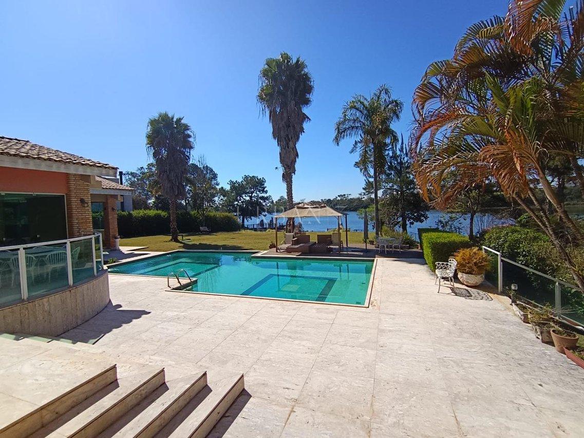 Casa com 5 dormitórios à venda,1400 m² -Condomínio Lago Azul Golfe Clube - Araçoiaba - SP Rodovia Raposo Tavares  Araçoiaba da Serra - 