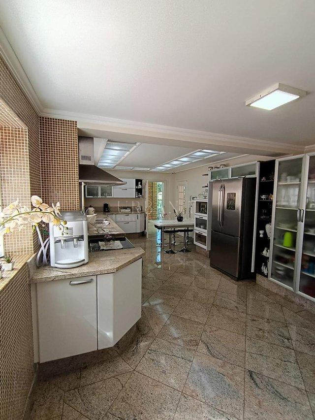Casa com 5 dormitórios à venda,1400 m² -Condomínio Lago Azul Golfe Clube - Araçoiaba - SP Rodovia Raposo Tavares  Araçoiaba da Serra - 