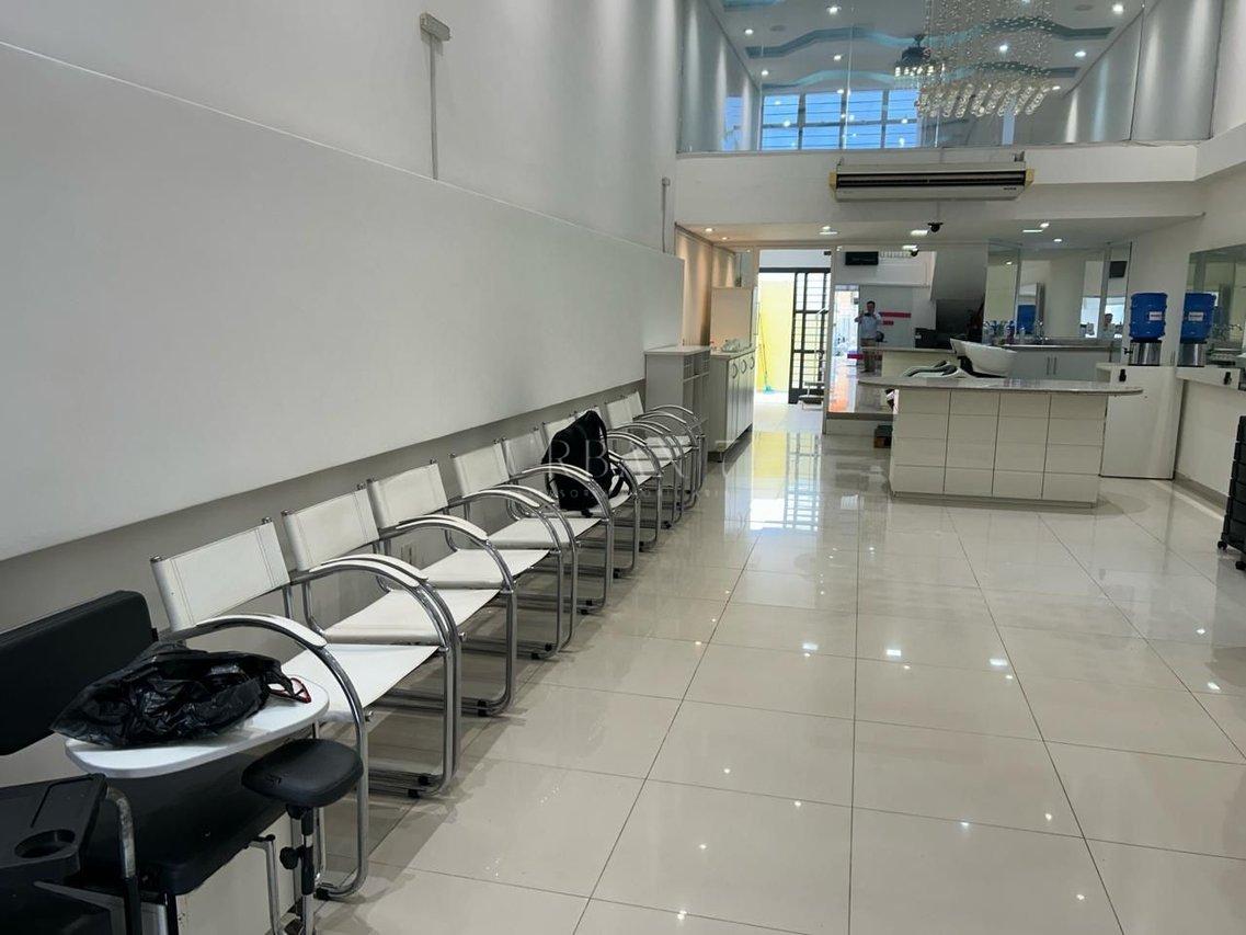 Ponto Comercial,150m² - Av: Coronel Nogueira Padilha  - Sorocaba - SP Rua Coronel Nogueira Padilha Sorocaba - 