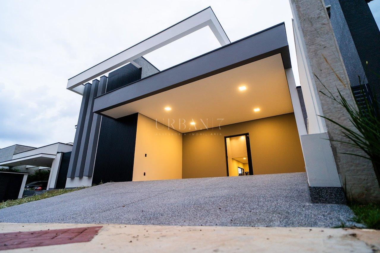 Casa com 3 dormitórios à venda,212 m² - Condomínio  Chácara Ondina - Sorocaba - SP Avenida Maria Hannickel Nascimento Sorocaba - 