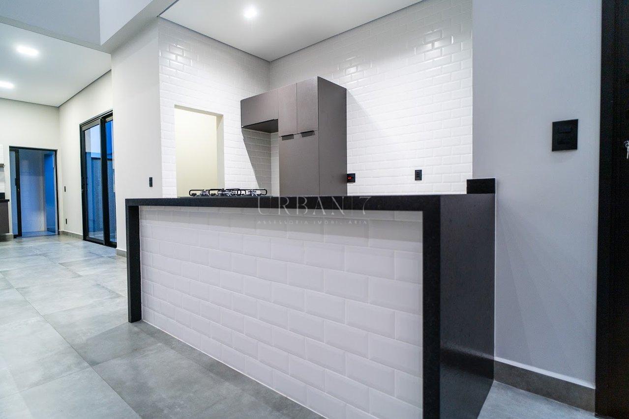 Casa com 3 dormitórios à venda,212 m² - Condomínio  Chácara Ondina - Sorocaba - SP Avenida Maria Hannickel Nascimento Sorocaba - 