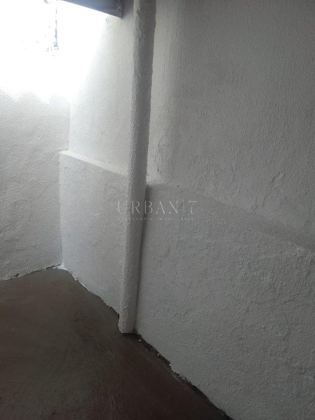 Casa com 2 dormitórios à venda,43 m² - Vila Nova - Sorocaba - SP Rua Maria Raymunda Gonzales Crespo Sorocaba - 