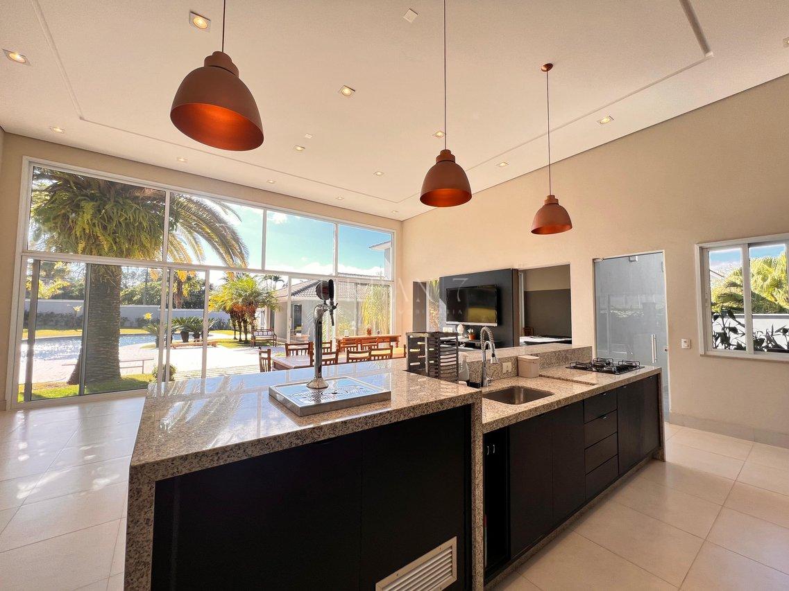 Casa com 4 dormitórios à venda,810m² - Condomínio Santa Maria - Votorantim - SP Rodovia João Leme dos Santos Votorantim - 