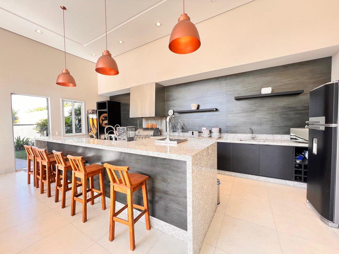 Casa com 4 dormitórios à venda,810m² - Condomínio Santa Maria - Votorantim - SP Rodovia João Leme dos Santos Votorantim - 