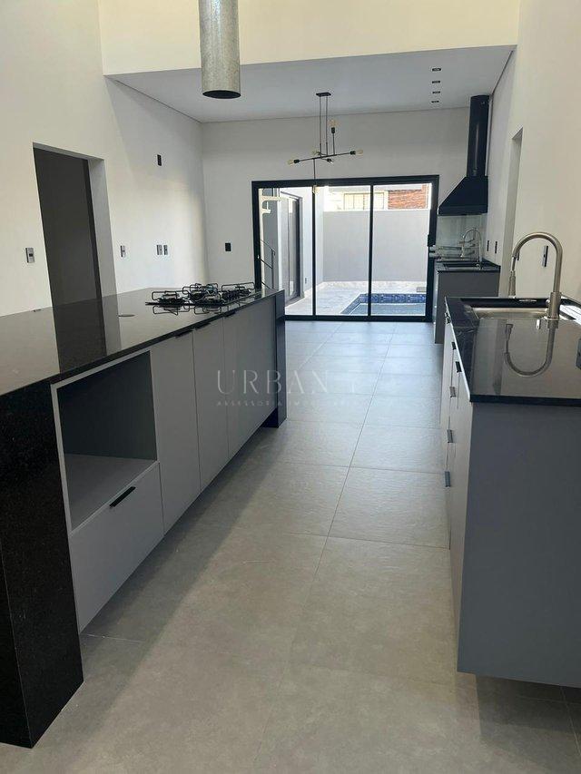 Casa com 3 dormitórios à venda,200 m² - Condomínio Chácara Ondina - Sorocaba - SP Avenida Maria Hannickel Nascimento Sorocaba - 