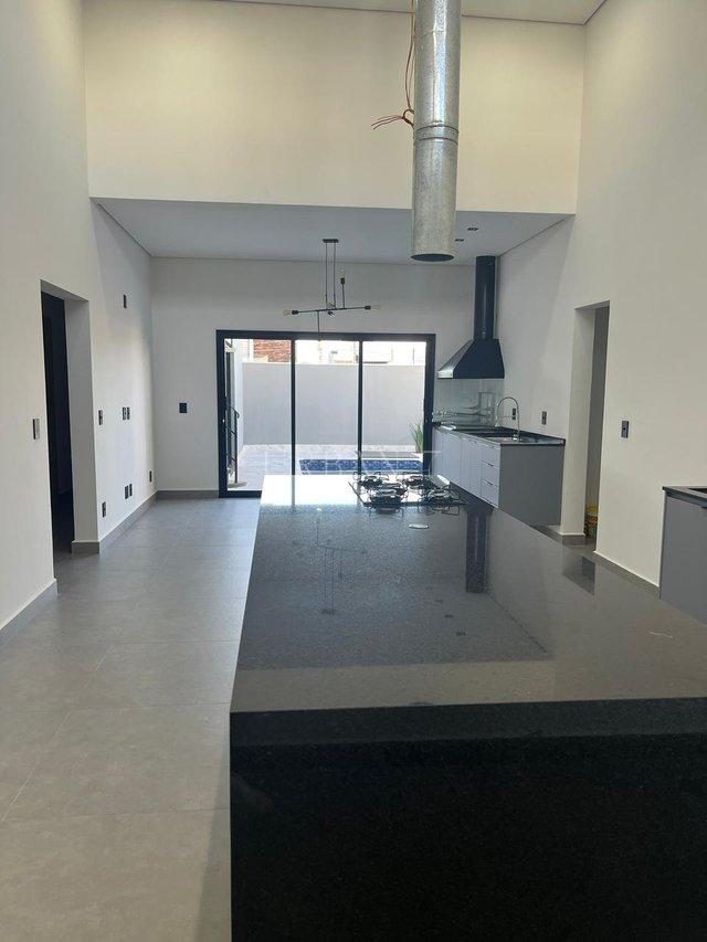 Casa com 3 dormitórios à venda,200 m² - Condomínio Chácara Ondina - Sorocaba - SP Avenida Maria Hannickel Nascimento Sorocaba - 