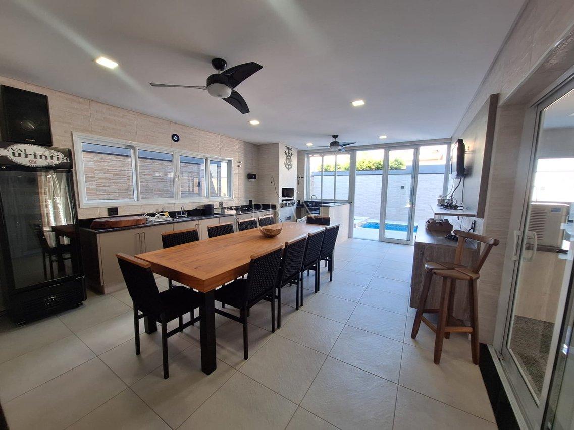 Casa com 3 dormitórios à venda,350m² - Condomínio Chácara Ondina - Sorocaba - SP Avenida Maria Hannickel Nascimento Sorocaba - 