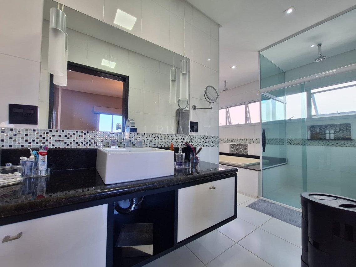 Casa com 3 dormitórios à venda,350m² - Condomínio Chácara Ondina - Sorocaba - SP Avenida Maria Hannickel Nascimento Sorocaba - 