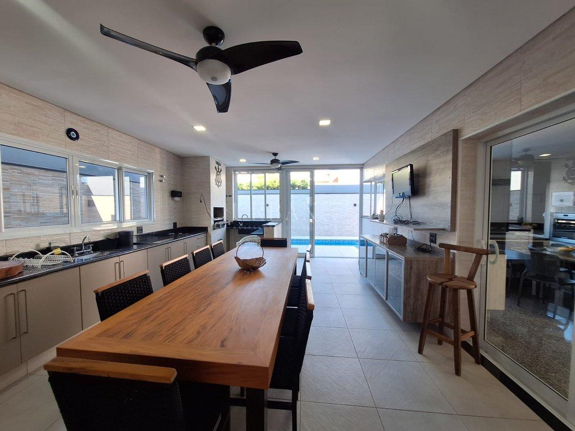 Casa com 3 dormitórios à venda,350m² - Condomínio Chácara Ondina - Sorocaba - SP Avenida Maria Hannickel Nascimento Sorocaba - 