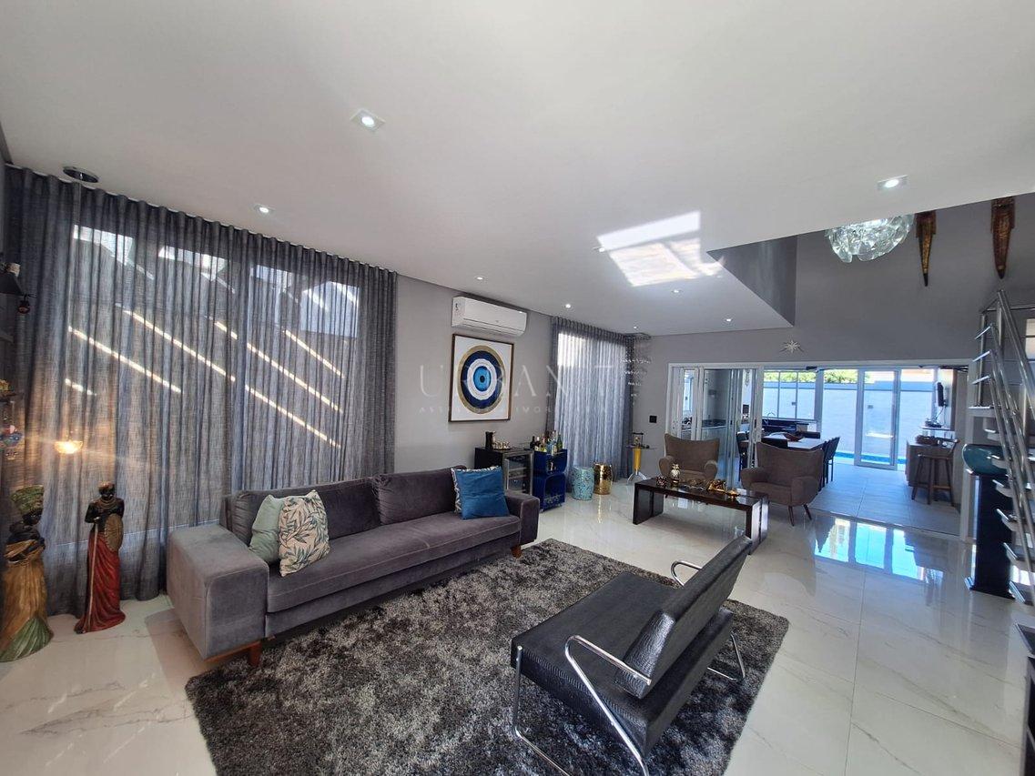 Casa com 3 dormitórios à venda,350m² - Condomínio Chácara Ondina - Sorocaba - SP Avenida Maria Hannickel Nascimento Sorocaba - 