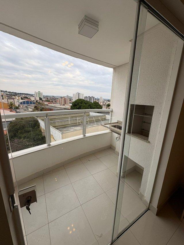 Apartamento com 3 dormitórios à venda,86 m² - Condomínio Costa Almeida - Sorocaba - SP Rua Humberto Notari Sorocaba - 
