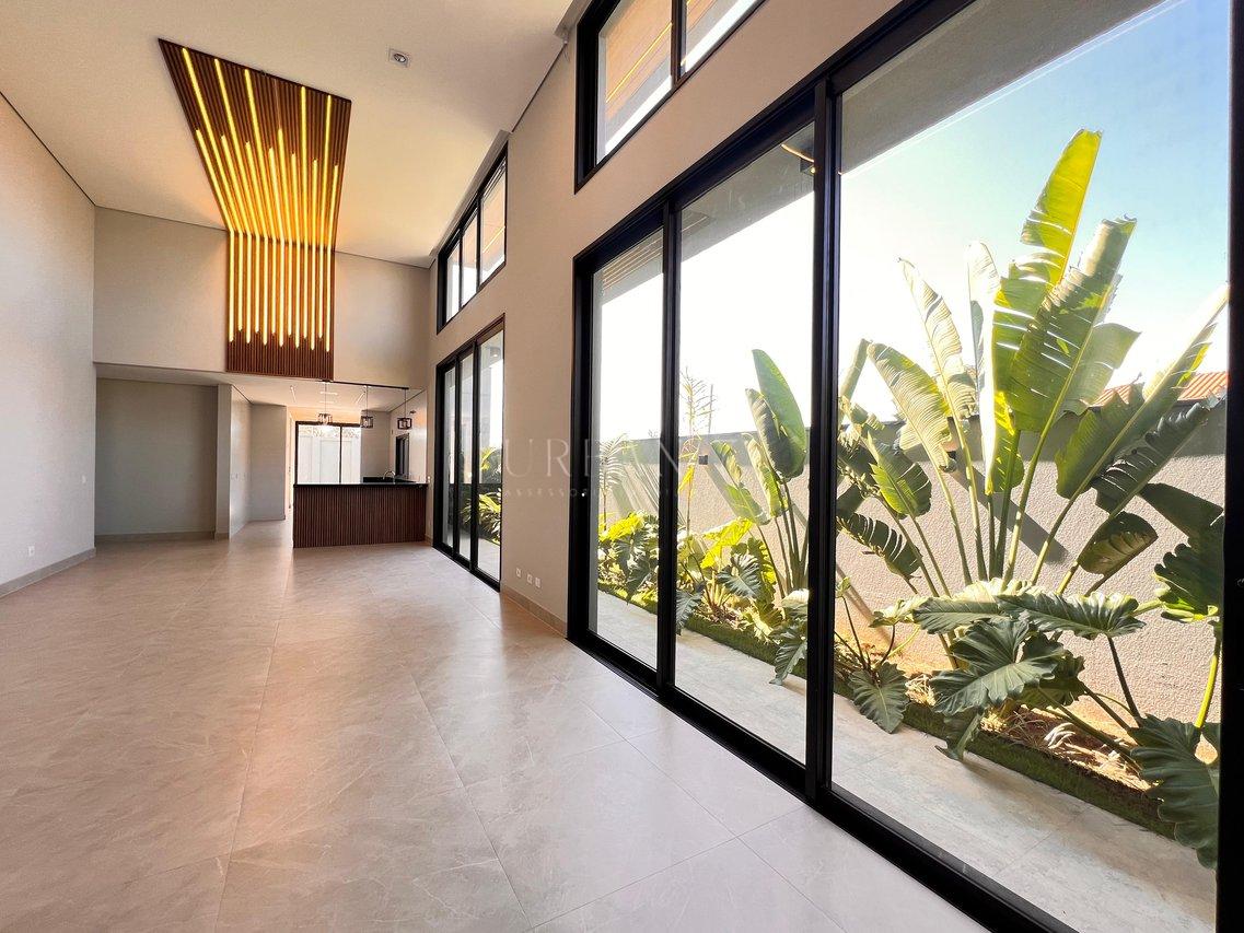 Casa com 3 dormitórios à venda, 283m² - Condomínio Mont Blanc - Sorocaba - SP Rua Antônio Annunciato Sorocaba - 