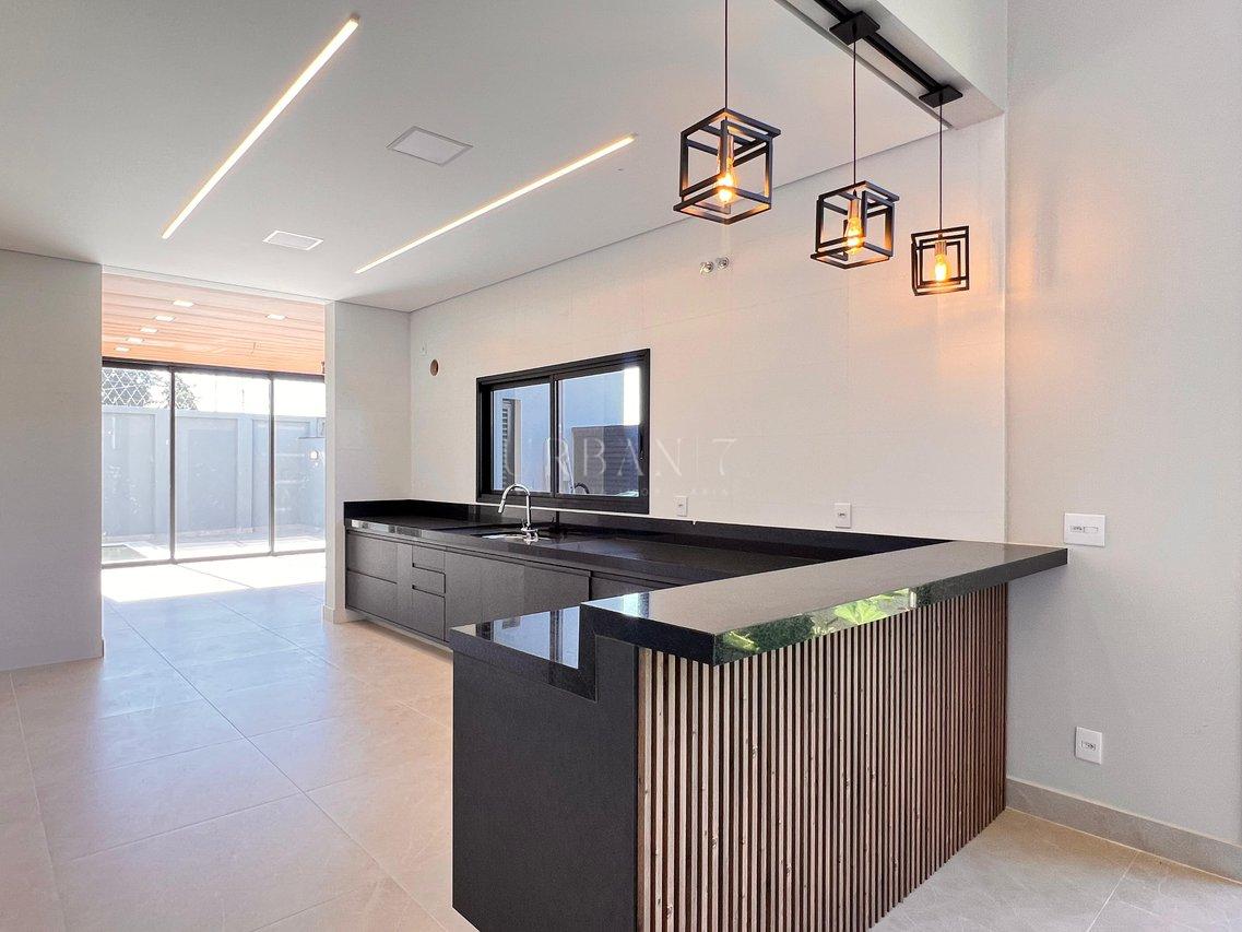 Casa com 3 dormitórios à venda, 283m² - Condomínio Mont Blanc - Sorocaba - SP Rua Antônio Annunciato Sorocaba - 