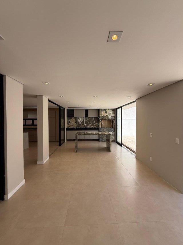Casa com 4 dormitórios à venda,250 m² - Condomínio Alphaville Castello - Itú - SP Rodovia Waldomiro Corrêa de Camargo Itu - 