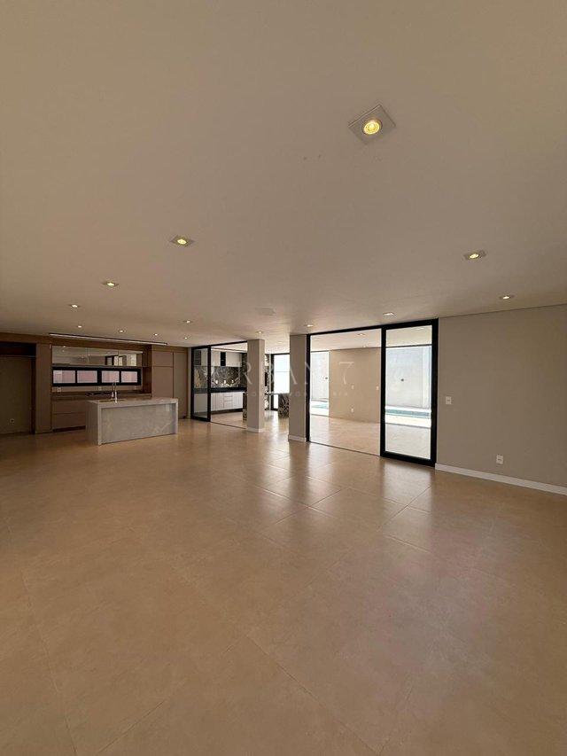 Casa com 4 dormitórios à venda,250 m² - Condomínio Alphaville Castello - Itú - SP Rodovia Waldomiro Corrêa de Camargo Itu - 