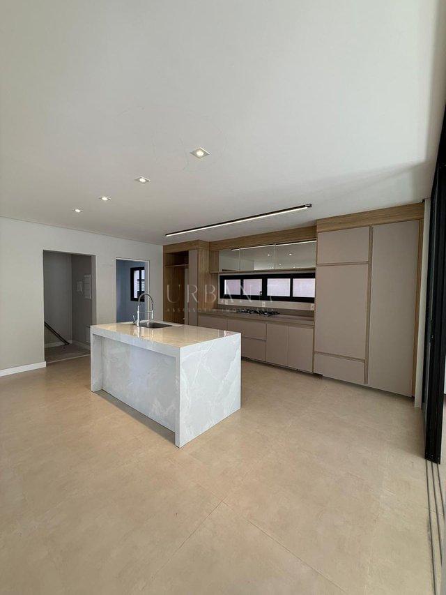 Casa com 4 dormitórios à venda,250 m² - Condomínio Alphaville Castello - Itú - SP Rodovia Waldomiro Corrêa de Camargo Itu - 