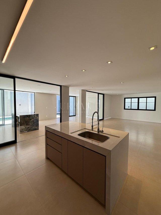 Casa com 4 dormitórios à venda,250 m² - Condomínio Alphaville Castello - Itú - SP Rodovia Waldomiro Corrêa de Camargo Itu - 