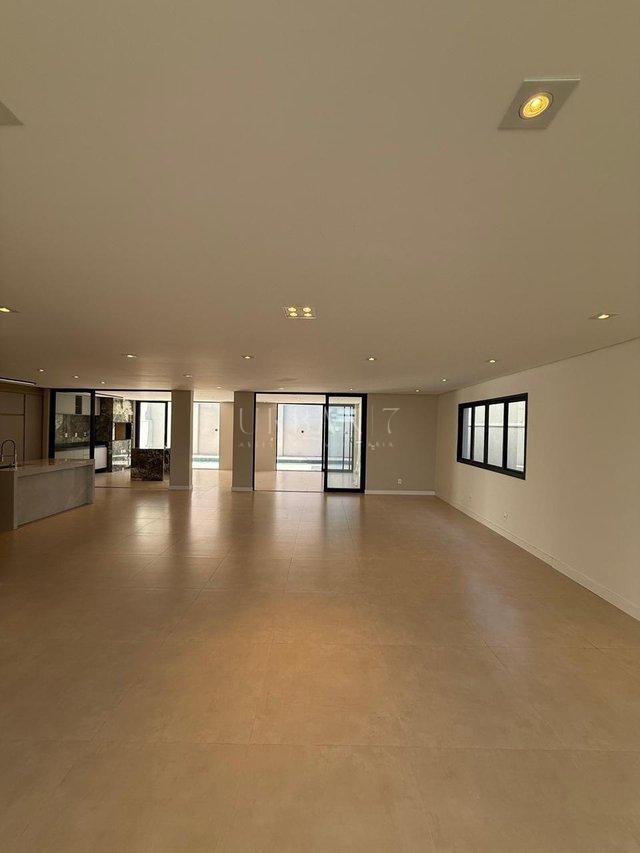 Casa com 4 dormitórios à venda,250 m² - Condomínio Alphaville Castello - Itú - SP Rodovia Waldomiro Corrêa de Camargo Itu - 