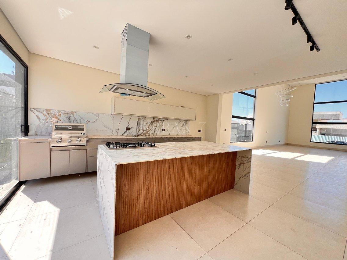Casa com 3 dormitórios à venda,229 m² - Condomínio Alphaville Castello - Itú - SP Rodovia Waldomiro Corrêa de Camargo Itu - 