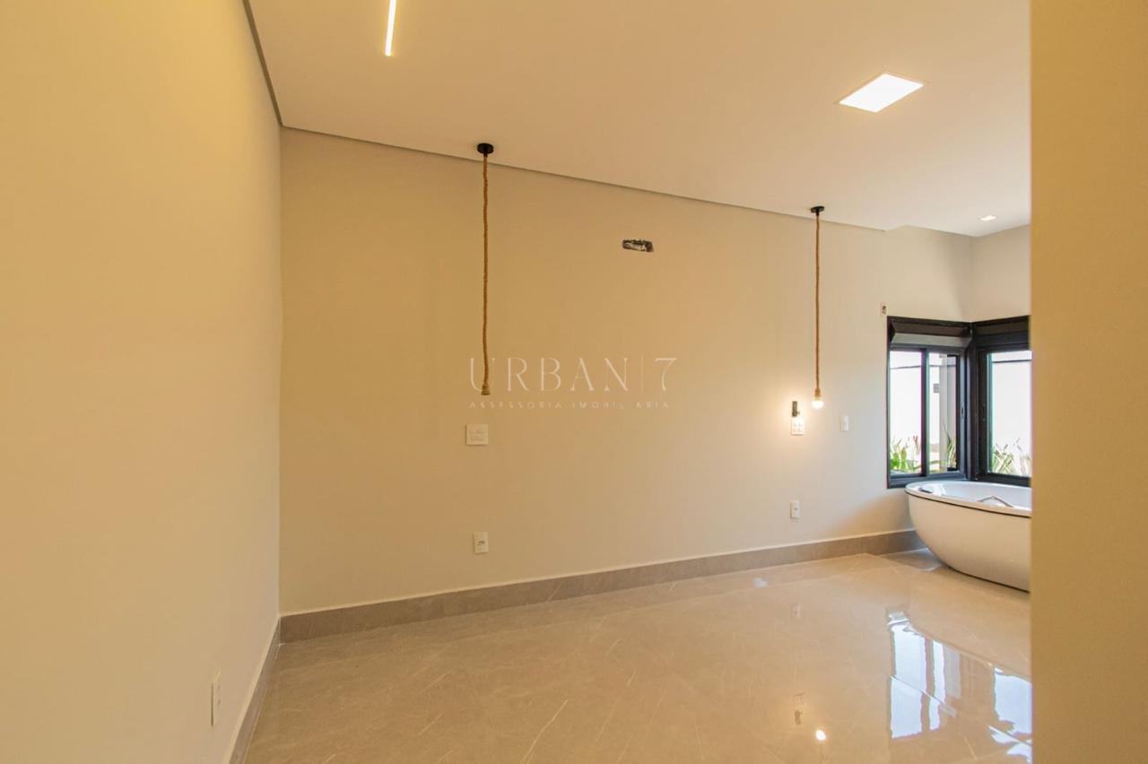 Casa com 4 dormitórios à venda,237 m² - Condomínio Alphaville Castello - Itú - SP Rodovia Waldomiro Corrêa de Camargo Itu - 