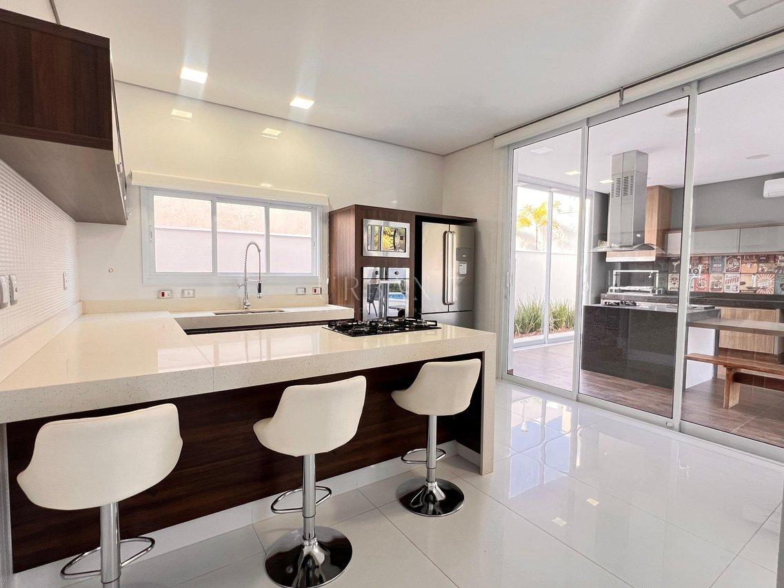 Casa com 3 dormitórios à venda, 315 m² - Alphaville Nova Esplanada III - Votorantim - SP Alameda Nova Zelândia Votorantim - 