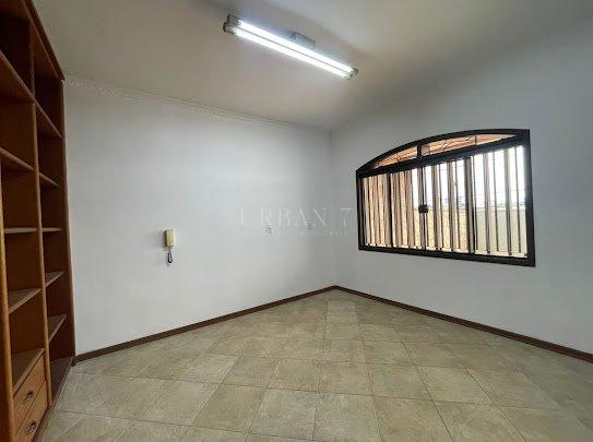 Casa com 3 dormitórios à venda,375m² - Vila Barão  - Sorocaba - SP Rua Guarda Civil Sorocaba - 