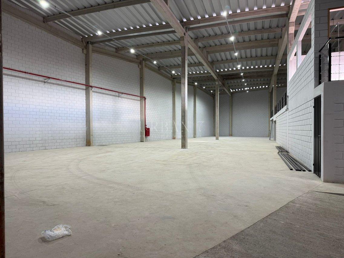 Galpão,1100 m² - Caio Viana Martins - Vila São Jorge - Sorocaba - SP Rua Caio Viana Martins Sorocaba - 