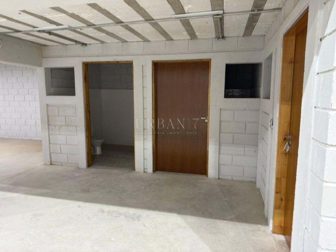 Galpão,1100 m² - Caio Viana Martins - Vila São Jorge - Sorocaba - SP Rua Caio Viana Martins Sorocaba - 