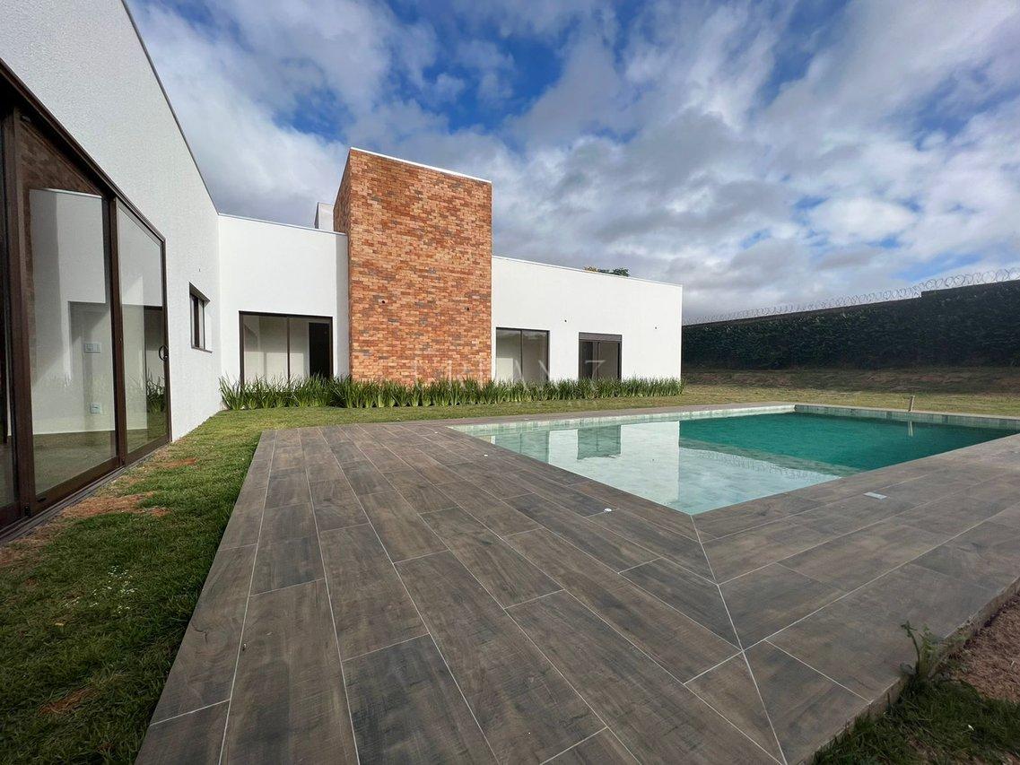 Casa com 4 dormitórios,350 m² -Condomínio Lago Azul Golfe Clube - Araçoiaba da Serra -SP Rodovia Raposo Tavares Araçoiaba da Serra - 