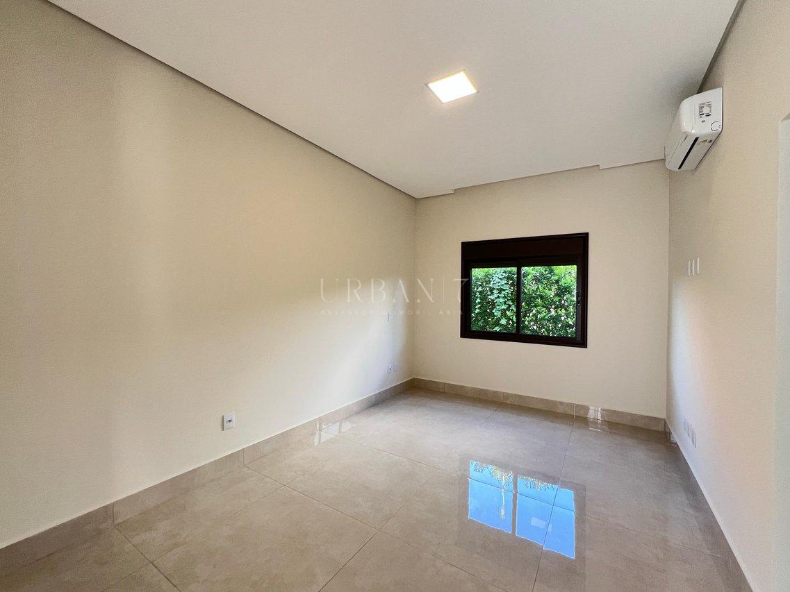 Casa com 4 dormitórios,350 m² -Condomínio Lago Azul Golfe Clube - Araçoiaba da Serra -SP Rodovia Raposo Tavares Araçoiaba da Serra - 