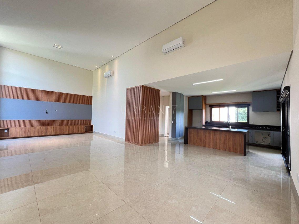 Casa com 4 dormitórios,350 m² -Condomínio Lago Azul Golfe Clube - Araçoiaba da Serra -SP Rodovia Raposo Tavares Araçoiaba da Serra - 
