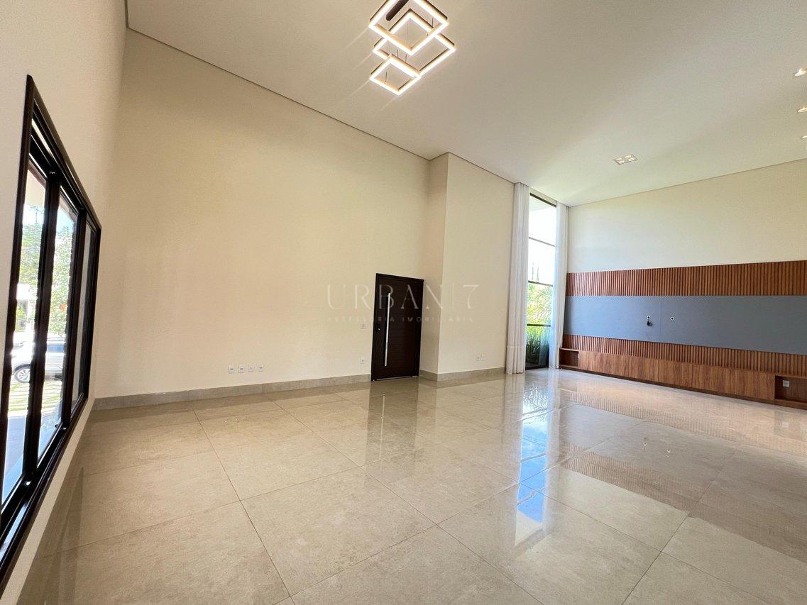 Casa com 4 dormitórios,350 m² -Condomínio Lago Azul Golfe Clube - Araçoiaba da Serra -SP Rodovia Raposo Tavares Araçoiaba da Serra - 