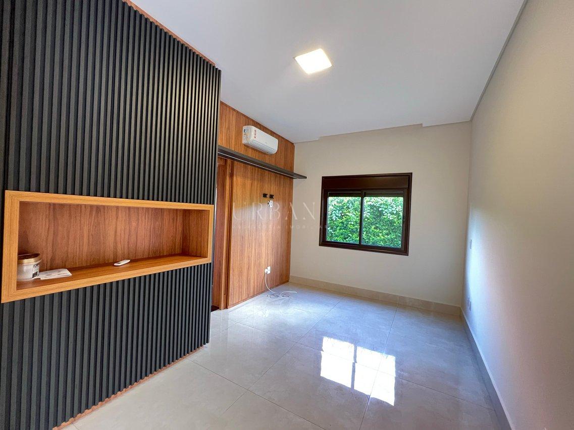 Casa com 4 dormitórios,350 m² -Condomínio Lago Azul Golfe Clube - Araçoiaba da Serra -SP Rodovia Raposo Tavares Araçoiaba da Serra - 