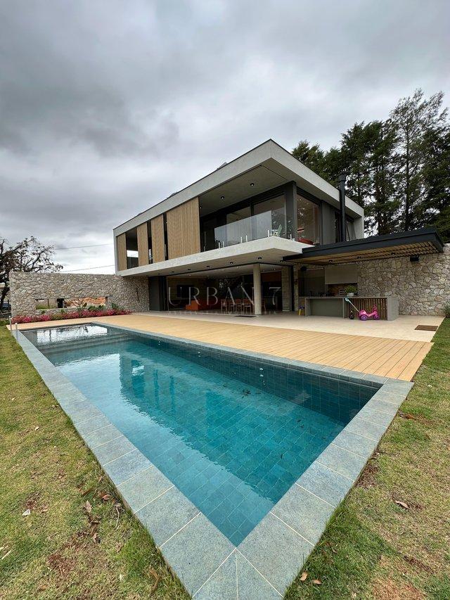 Casa com 5 dormitórios à venda,447 m² - Condomínio Fazenda Imperial - Sorocaba - SP Rodovia João Leme dos Santos Sorocaba - 
