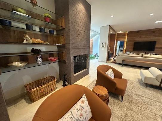 Casa com 4 dormitórios à venda,473 m² - Condomínio Lago Azul Golfe Clube - Araçoiaba - SP  Araçoiaba da Serra - 