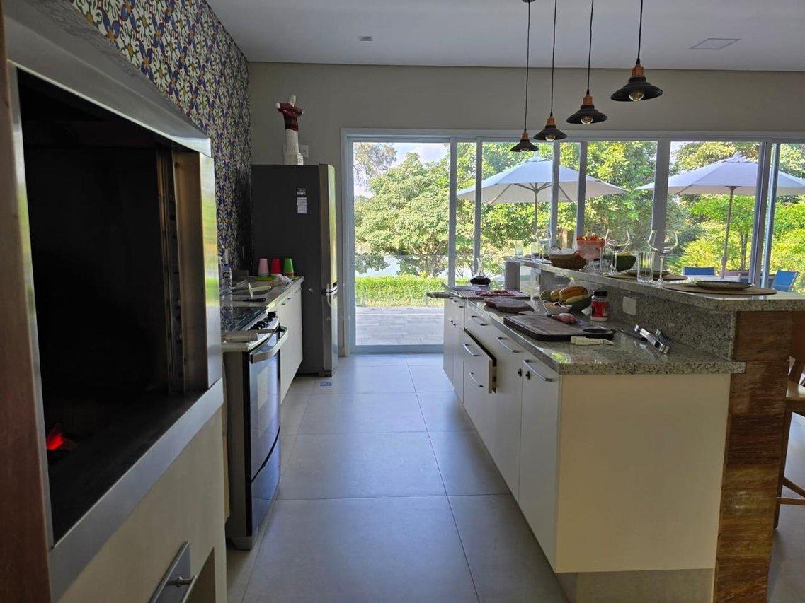 Casa com 4 dormitórios à venda,473 m² - Condomínio Lago Azul Golfe Clube - Araçoiaba - SP Rodovia Raposo Tavares Araçoiaba da Serra - 