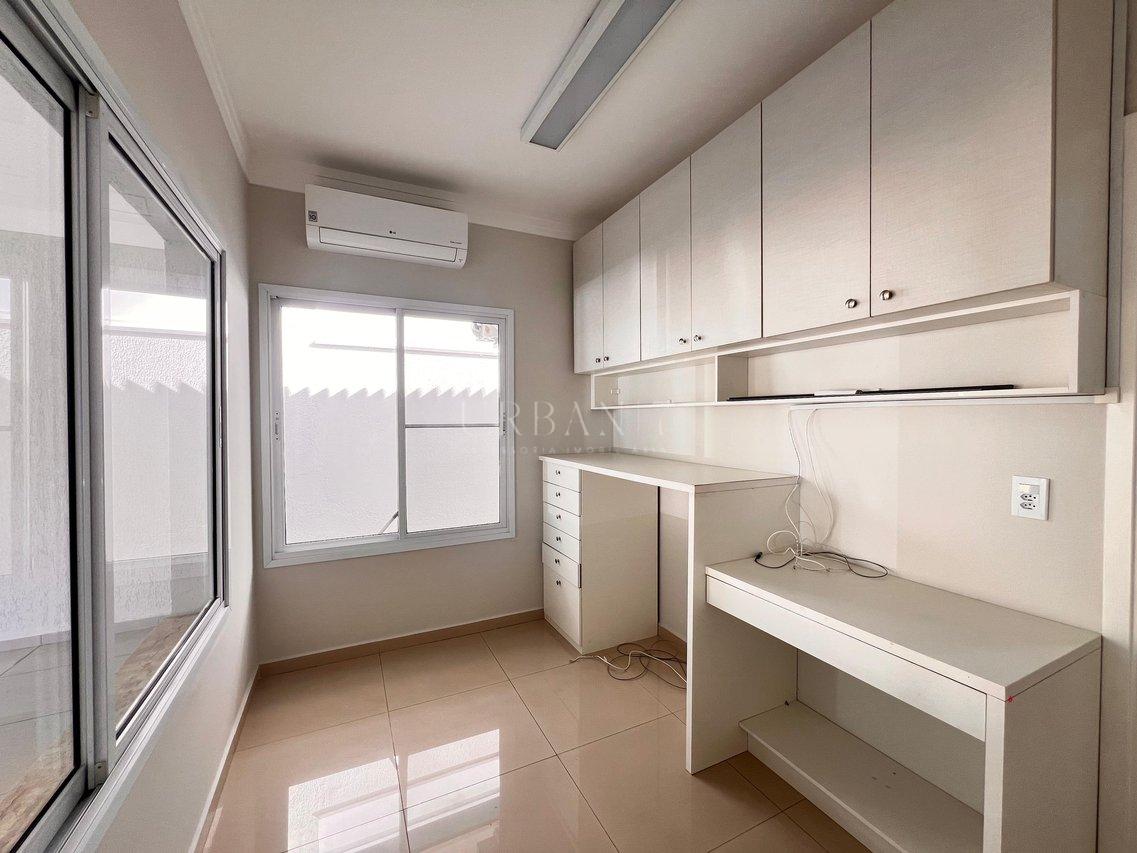 Casa com 3 dormitórios à venda,215 m² - Condomínio Mont Blanc - Sorocaba - SP Rua Antônio Annunciato Sorocaba - 